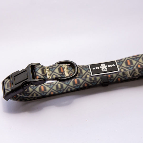 Waterproof and durable dog collar. Stainless steel D ring, recycled webbing. Designed in Australia . Wet Dog and Co.