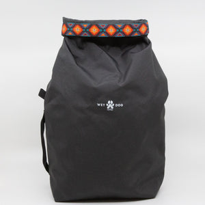 Dog travel Bag. Dog Food Bag. Dog bag. Travel Essentials for dogs.